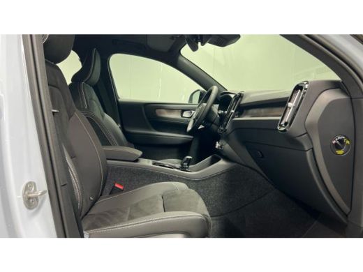 Volvo  EX40 Single Motor Extended Range Ultra 82 kWh | Panoramadak | BLIS | Stoel+Stuurverwarming | PDC V+A e... ActivLease financial lease