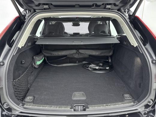 Volvo  XC60 NEW MODEL 2.0 T6 Plug-in hybrid AWD Plus Dark | Panoramadak | PDC V+A en 360 Camera | Stoel+stuur... ActivLease financial lease