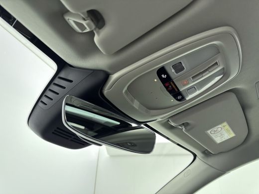 Volvo  XC60 NEW MODEL 2.0 T6 Plug-in hybrid AWD Plus Dark | Panoramadak | PDC V+A en 360 Camera | Stoel+stuur... ActivLease financial lease