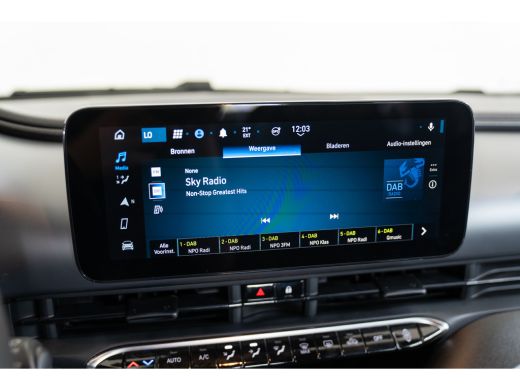 Abarth 500e 42 kWh | 8 Jaar Garantie | SOH 100% | Navigatie | Climate Controle | Parkeersensoren | Apple Carp... ActivLease financial lease