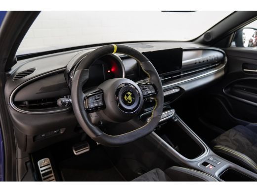 Abarth 600e Scorpionissima 54 kWh | 8 Jaar Garantie | 281 PK | Design Pack | Tech Pack | Winter Pack | Gaming... ActivLease financial lease