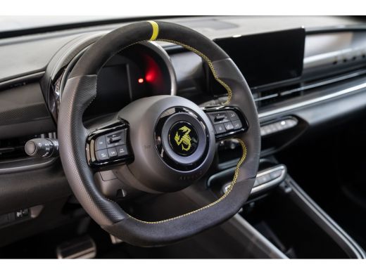 Abarth 600e Scorpionissima 54 kWh | 8 Jaar Garantie | 281 PK | Design Pack | Tech Pack | Winter Pack | Gaming... ActivLease financial lease