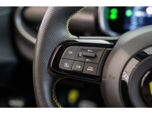 Abarth 600e Scorpionissima 54 kWh | 8 Jaar Garantie | 281 PK | Design Pack | Tech Pack | Winter Pack | Gaming... ActivLease financial lease