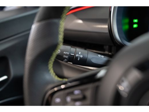 Abarth 600e Scorpionissima 54 kWh | 8 Jaar Garantie | 281 PK | Design Pack | Tech Pack | Winter Pack | Gaming... ActivLease financial lease