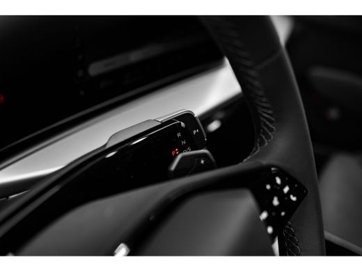 Audi Q3 1.5 200kW e-hybrid S edition | Tech Pro | HUD | Matrix LED | ActivLease financial lease