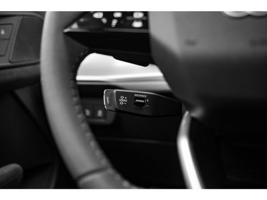 Audi Q3 1.5 200kW e-hybrid S edition | Tech Pro | HUD | Matrix LED | ActivLease financial lease