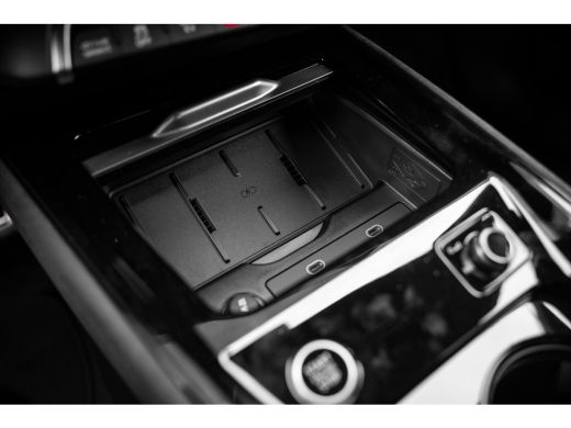 Audi Q3 1.5 200kW e-hybrid S edition | Tech Pro | HUD | Matrix LED | ActivLease financial lease