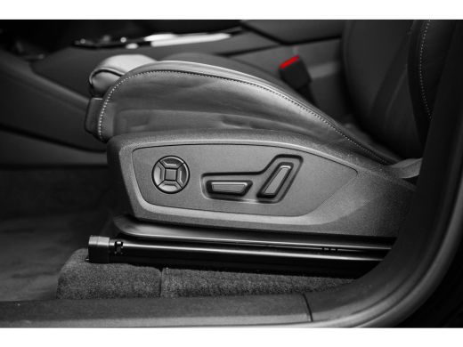 Audi Q6 e-tron 185 kW | Luchtvering | Panoramadak | Trekhaak | HUD | Bang & Olufsen 3D | ActivLease financial lease