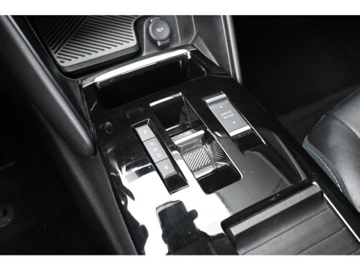 Citroën &euml;-C4 Feel Pack 50 kWh 3 Fase 87%SOH! | Afn. Trekhaak | Achteruitrijcamera | Navigatie by App | Parkeer... ActivLease financial lease