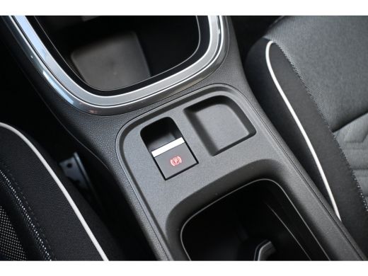Fiat 600 1.2 Hybrid Icon 145pk DEMO-DEAL! 8 Jaar Garantie! | Allseason | Navigatie by App | Cruise Control... ActivLease financial lease
