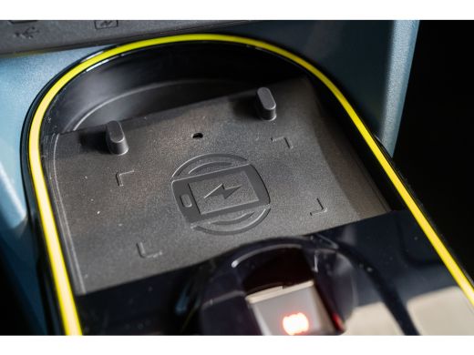 Fiat Grande Panda 1.2 Hybrid La Prima | 8 Jaar Garantie | Camera | Navigatie | Climate Controle | Parkeersensoren |... ActivLease financial lease