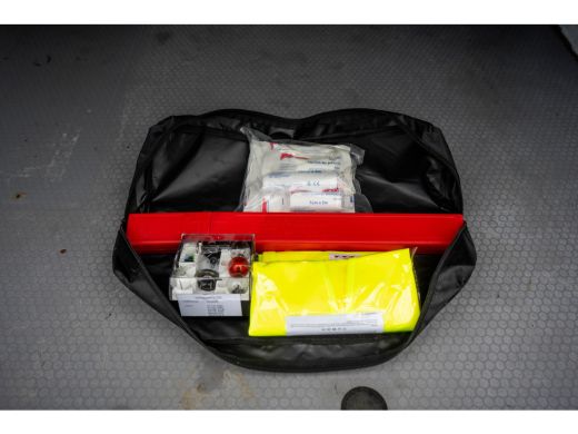 Ford Transit Connect 1.5 EcoBlue | Cruise | PDC | Airco | Victron Omvormer | Trekhaak ActivLease financial lease