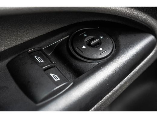 Ford Transit Connect 1.5 EcoBlue | Cruise | PDC | Airco | Victron Omvormer | Trekhaak ActivLease financial lease