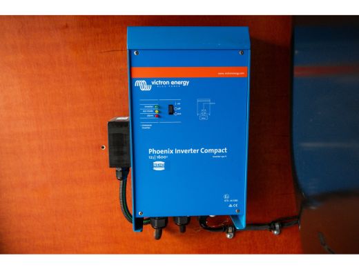 Ford Transit Connect 1.5 EcoBlue | Cruise | PDC | Airco | Victron Omvormer | Trekhaak ActivLease financial lease