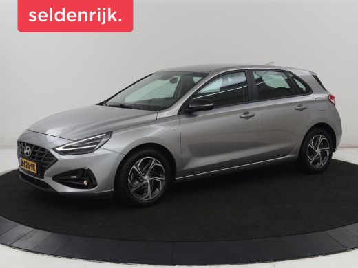 Hyundai i30 1.0 T-GDi MHEV Comfort | Carplay | Camera | Keyless | Navigatie | Climate control | Bluetooth | C...