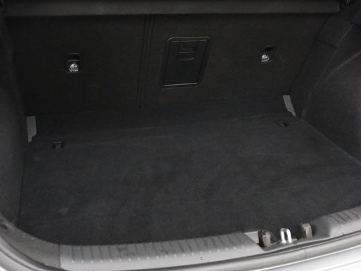 Hyundai i30 1.0 T-GDi MHEV Comfort | Carplay | Camera | Keyless | Navigatie | Climate control | Bluetooth | C... ActivLease financial lease