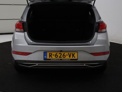 Hyundai i30 1.0 T-GDi MHEV Comfort | Carplay | Camera | Keyless | Navigatie | Climate control | Bluetooth | C... ActivLease financial lease