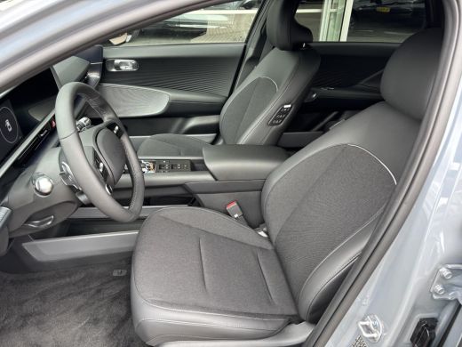 Hyundai IONIQ 6 Business 77.4 kWh &euro; 9.000,= voorraad voordeel! | Nog een aantal kleuren beperkt op voorraad!! ActivLease financial lease
