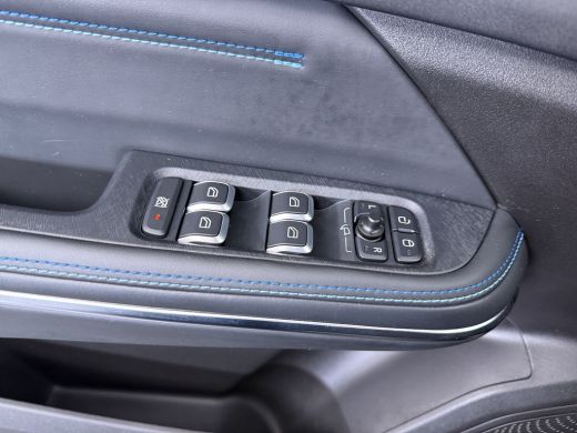 Lynk & Co 01 1.5 | 360&deg; Camera | Adaptieve cruisecontrol | LED Koplampen ActivLease financial lease