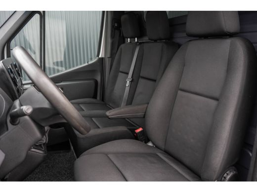 Mercedes-Benz Sprinter 316CDI L2H2 | 163 PK | 3-Zits | Climatronic | Camera | Carplay | Airco ActivLease financial lease