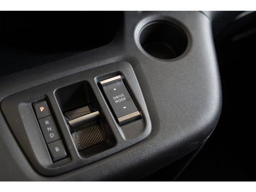 Opel Combo-e 136 L1 50kWh | SOH 100% | Navigatie | Camera | Parkeersensoren | Apple Carplay & Android Auto | L... ActivLease financial lease