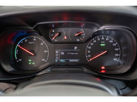 Opel Combo-e 136 L1 50kWh | SOH 100% | Navigatie | Camera | Parkeersensoren | Apple Carplay & Android Auto | L... ActivLease financial lease