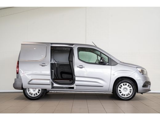 Opel Combo-e 136 L1 50kWh | SOH 100% | Navigatie | Camera | Parkeersensoren | Apple Carplay & Android Auto | L... ActivLease financial lease