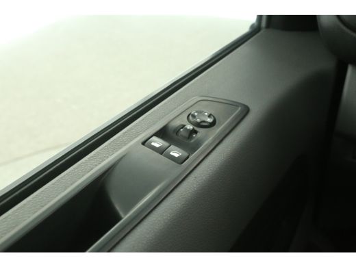 Opel Vivaro 1.5 CDTI L3H1 | Airco | Cruise | 3 Zits | Parkeersens. | Imperiaal | Kasten | Elektrpakket ActivLease financial lease