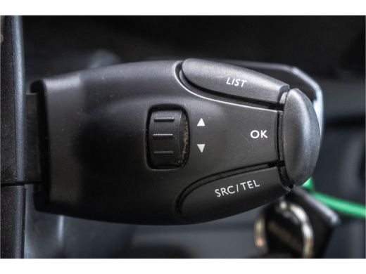 Opel Vivaro L3H1 | 3-Zits | Cruise | PDC | Imperiaal | Airco ActivLease financial lease