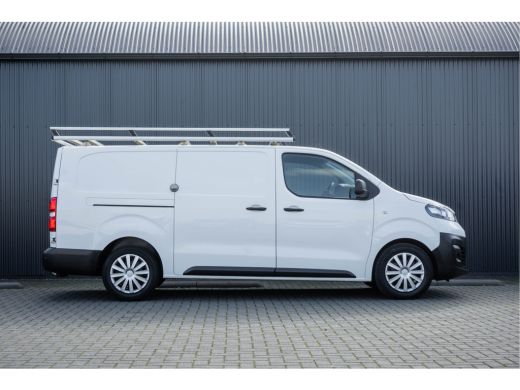 Opel Vivaro L3H1 | 3-Zits | Cruise | PDC | Imperiaal | Airco ActivLease financial lease