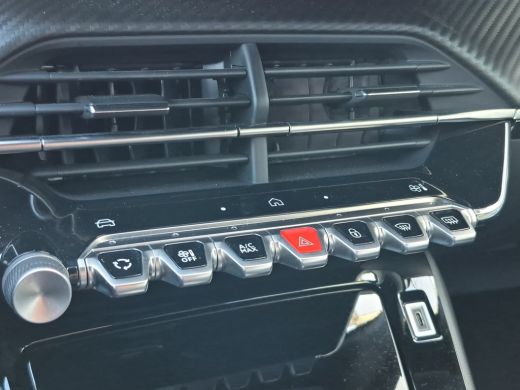 Peugeot e-2008 EV Allure Avantage 54 kWh Camera | Full LED | Keyless | Full map navigatie |  Carplay/android auto | ActivLease financial lease