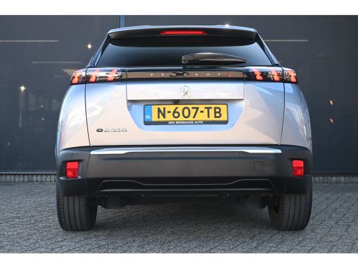 Peugeot e-2008 EV Allure Pack 50 kWh 3 Fase 92,1%SOH! | Adaptive Cruise | Stoelverwarming | Navigatie by App | C... ActivLease financial lease