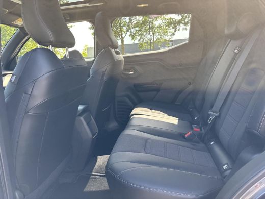 Toyota Urban Cruiser Executive 61 kWh | &euro; 3.000 extra inruilwaarde | ActivLease financial lease
