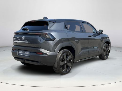 Toyota Urban Cruiser Executive 61 kWh | &euro; 3.000 extra inruilwaarde | ActivLease financial lease