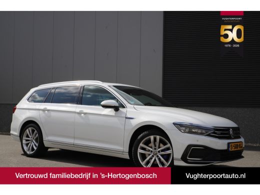 Volkswagen Passat Variant 1.4 TSI 218pk GTE/Leder/Pano/Virtual/Matrix/360cam/Adaptive