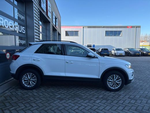Volkswagen T-Roc 1.0 TSI 110 pk Style | Apple Carplay | Cruise control Adaptief | Parkeersensoren | LMV | ActivLease financial lease