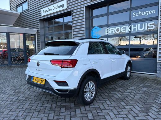 Volkswagen T-Roc 1.0 TSI 110 pk Style | Apple Carplay | Cruise control Adaptief | Parkeersensoren | LMV | ActivLease financial lease