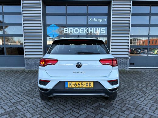 Volkswagen T-Roc 1.0 TSI 110 pk Style | Apple Carplay | Cruise control Adaptief | Parkeersensoren | LMV | ActivLease financial lease