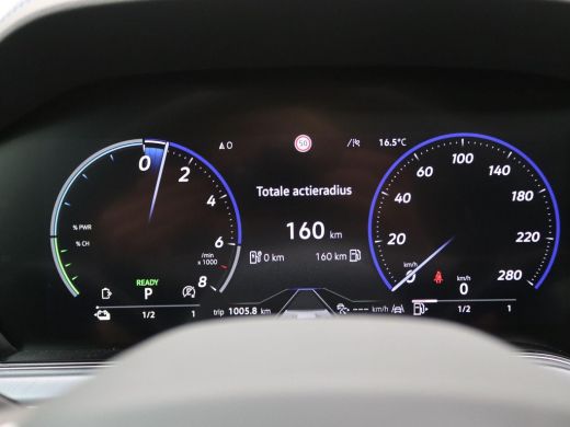 Volkswagen Touareg 3.0 TSi eHybrid 4MOTION R Edition 467PK Aut. matrix led, trekhaak, panoramadak, 360gr. camera, le... ActivLease financial lease