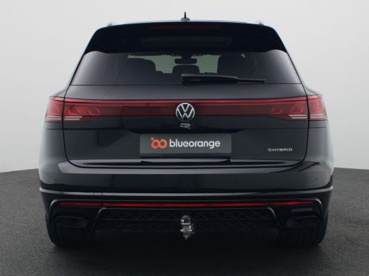 Volkswagen Touareg 3.0 TSi eHybrid 4MOTION R Edition 467PK Aut matrix led, trekhaak, panoramadak, 360gr. camera, led... ActivLease financial lease
