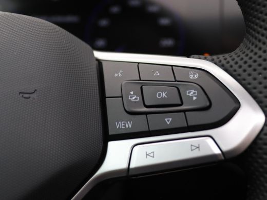 Volkswagen Touareg 3.0 TSi eHybrid 4MOTION R Edition 467PK Aut matrix led, trekhaak, panoramadak, 360gr. camera, led... ActivLease financial lease