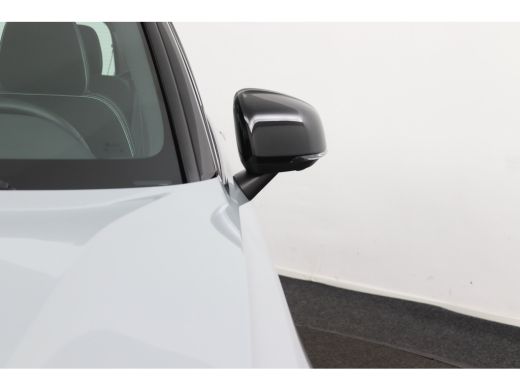 Volvo  EX40 Single Motor Extended Range Ultra 82 kWh | Panoramadak | Stoel & stuurwielverwarming | Adaptive C... ActivLease financial lease