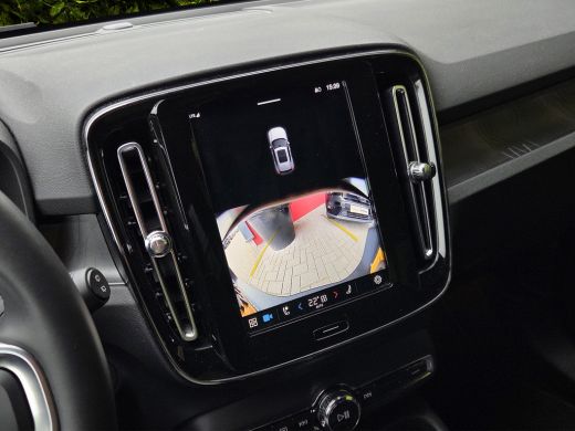 Volvo  EX40 Single Motor Plus 70 kWh | Trekhaak | Camera | Stuur/stoelverwarming | Pilot Assist ActivLease financial lease