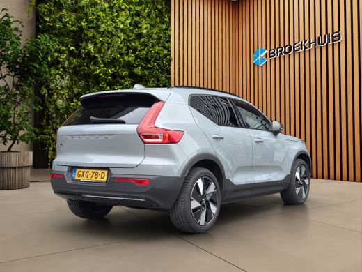 Volvo  EX40 Single Motor Plus 70 kWh | Trekhaak | Camera | Stuur/stoelverwarming | Pilot Assist ActivLease financial lease