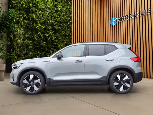 Volvo  EX40 Single Motor Plus 70 kWh | Trekhaak | Camera | Stuur/stoelverwarming | Pilot Assist ActivLease financial lease