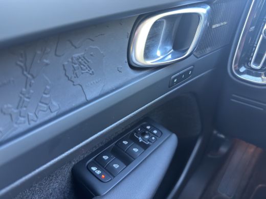 Volvo  XC40 Recharge Ultimate 70kWh 231pk | Pano | Adaptive Cruise | Dodehoek Detectie | 360 Camera | Harman/... ActivLease financial lease