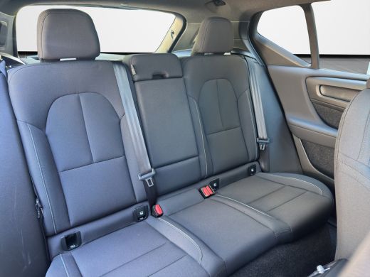 Volvo  XC40 Recharge Ultimate 70kWh 231pk | Pano | Adaptive Cruise | Dodehoek Detectie | 360 Camera | Harman/... ActivLease financial lease