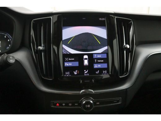 Volvo  XC60 B5 Business Pro | Trekhaak | Camera | Adaptive Cruise | BLIS | Stoelverwarming | Verwarmbare Voor... ActivLease financial lease