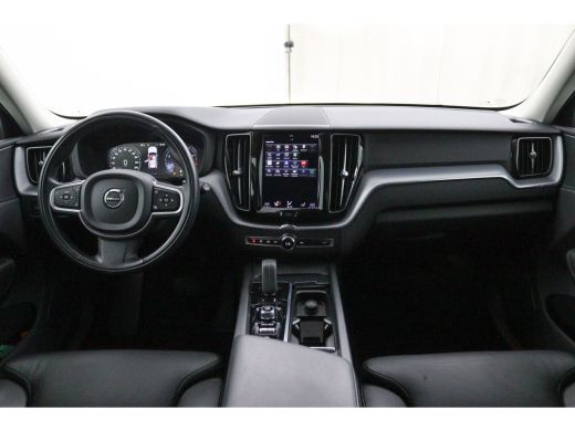 Volvo  XC60 B5 Business Pro | Trekhaak | Camera | Adaptive Cruise | BLIS | Stoelverwarming | Verwarmbare Voor... ActivLease financial lease