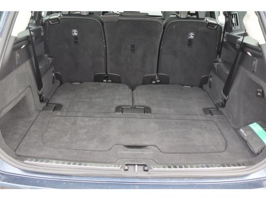 Volvo  XC90 T8 Ultra Dark | B&W | Massage | Trekhaak | Pano | ActivLease financial lease
